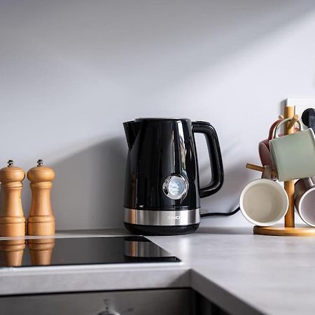 Modern Flat In Old Town Kaunas - Free Parking & Self Check-In Экстерьер фото
