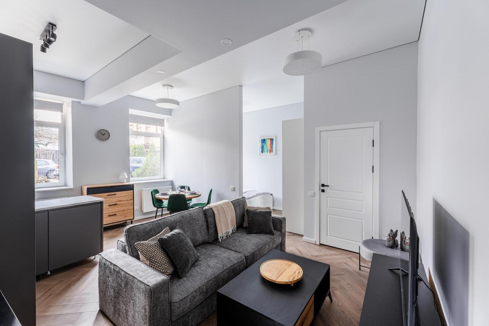 Modern Flat In Old Town Kaunas - Free Parking & Self Check-In Экстерьер фото