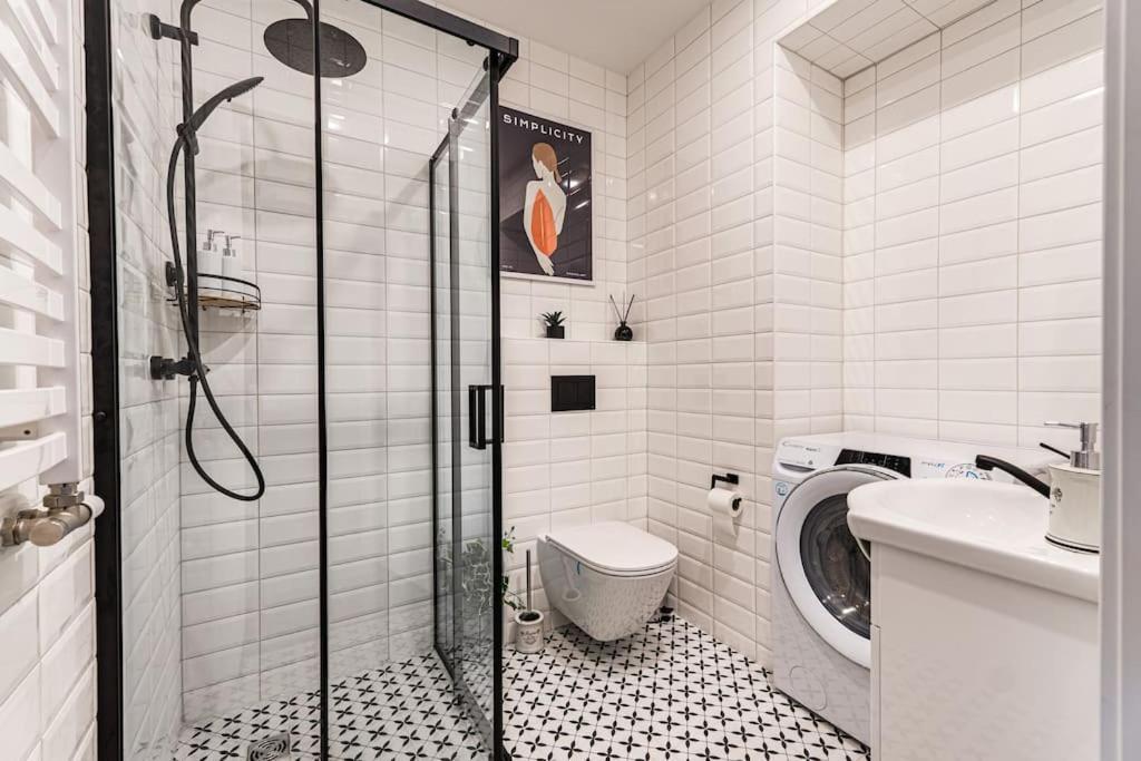 Modern Flat In Old Town Kaunas - Free Parking & Self Check-In Экстерьер фото